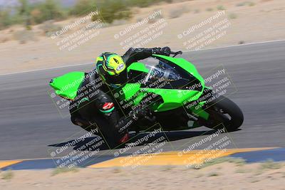 media/Oct-01-2023-SoCal Trackdays (Sun) [[4c570cc352]]/Turn 7 Inside (11am)/